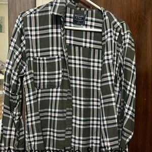 Abercrombie & Fitch Women's Green Plaid Shirt